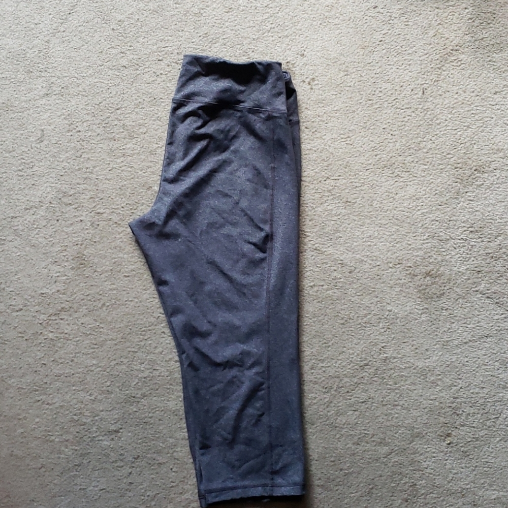 Capris - Picture 2 of 2